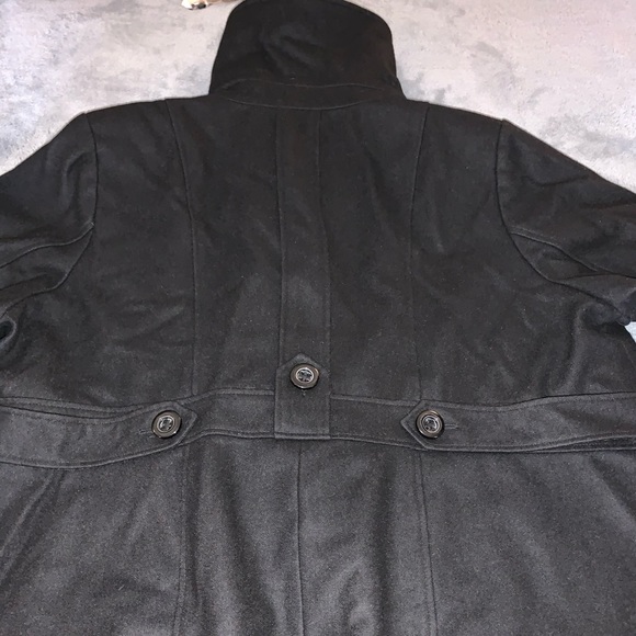 — Beautiful Madison Wool Pea Coat — - Picture 4 of 7
